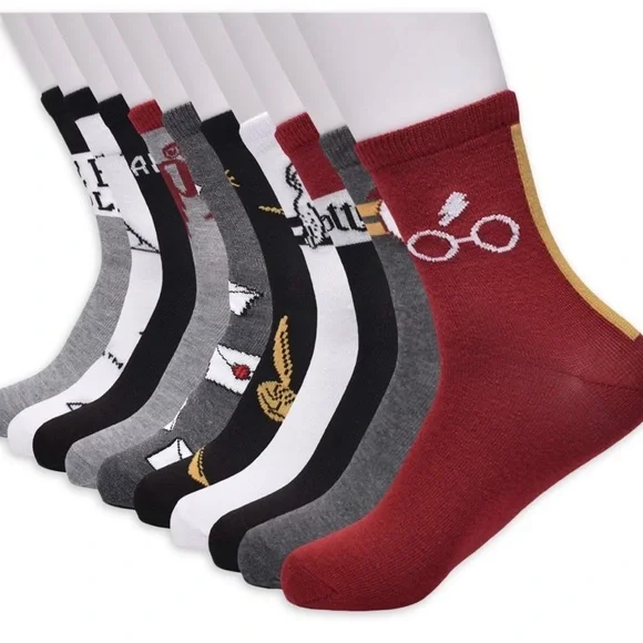 10 pack Warner Bros. Harry Potter Red and Gray Socks - Picture 3 of 5